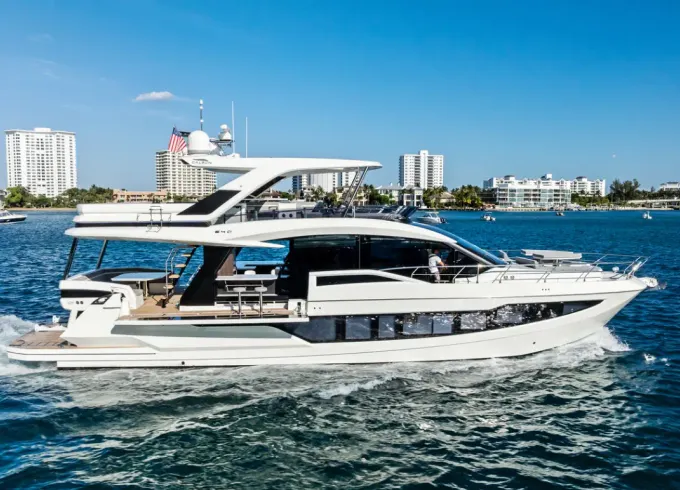 70ft Galeon Yacht for 13 people in Miami