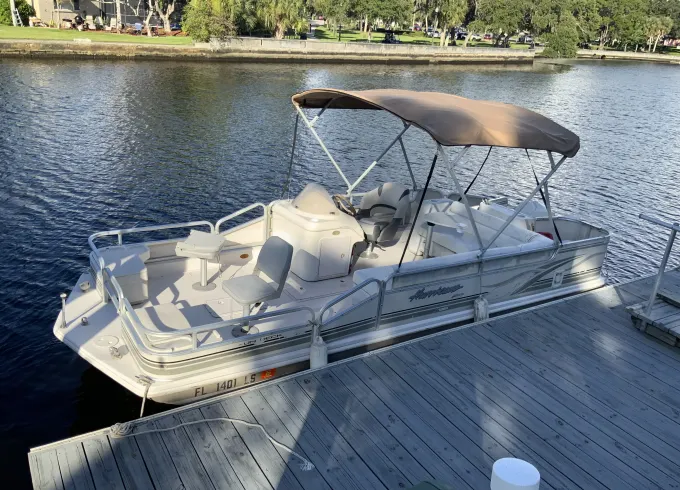 2002 Hurricane Deck Boat 90 Hp Motor In New Port Richey