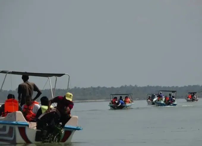 River Cruise in North Western Province