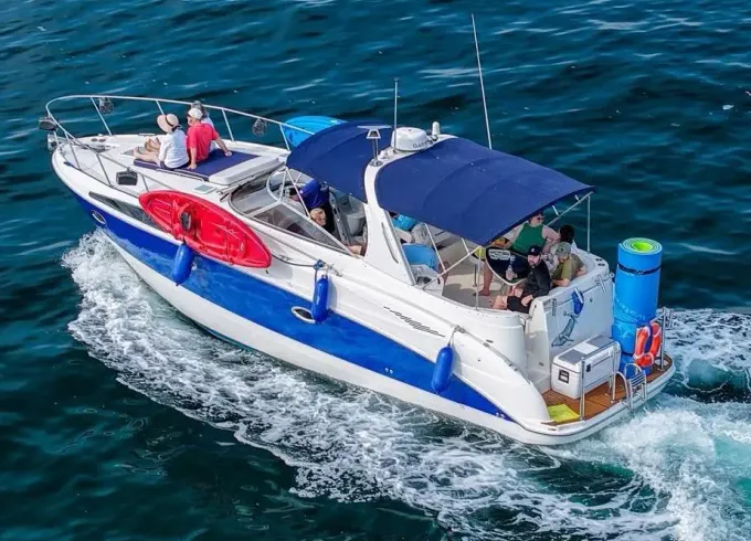 Bayliner 38 Casual Yacht Cruiser with 2 Crew Members