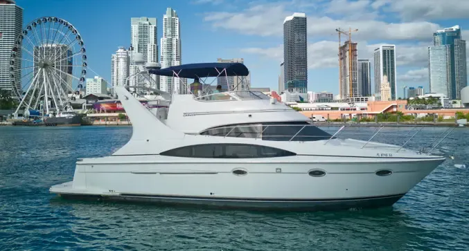Enjoy Miami In 50ft Carver Sedan Yacht!!