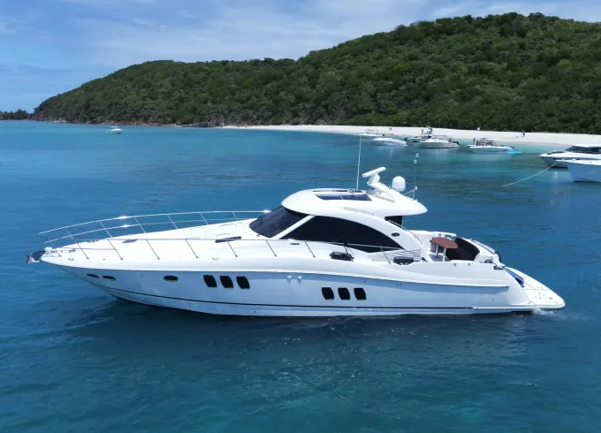 Breathtaking 65' SeaRay Yacht Rental - Immaculate!