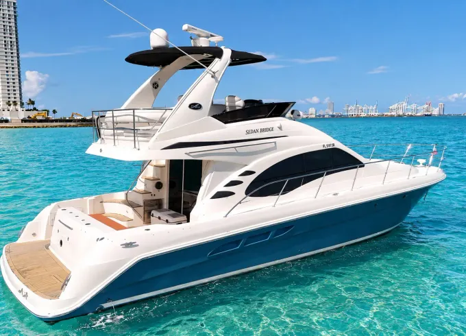 Luxury 50’ Sea Ray Sedan Bridge Motor Yacht Experience in Miami