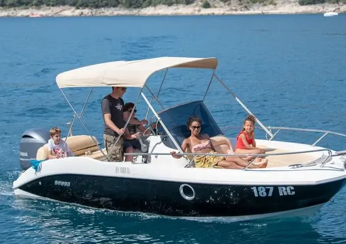 Sessa Key Largo Speedboat for Rent in Rabac, Croatia