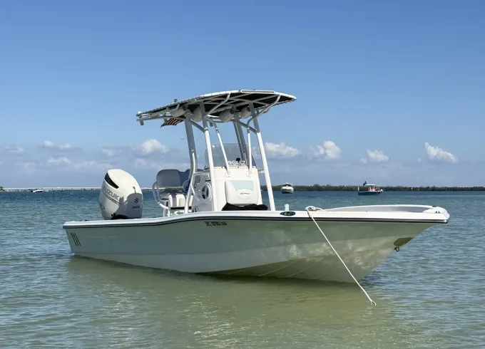 Fort Myers 25’ Epic 300hp Bay Boat for 8