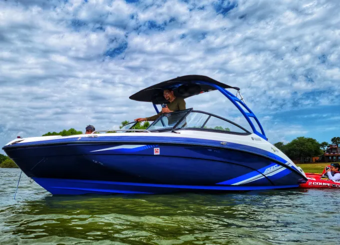 YAMAHA AR210 Bowrider