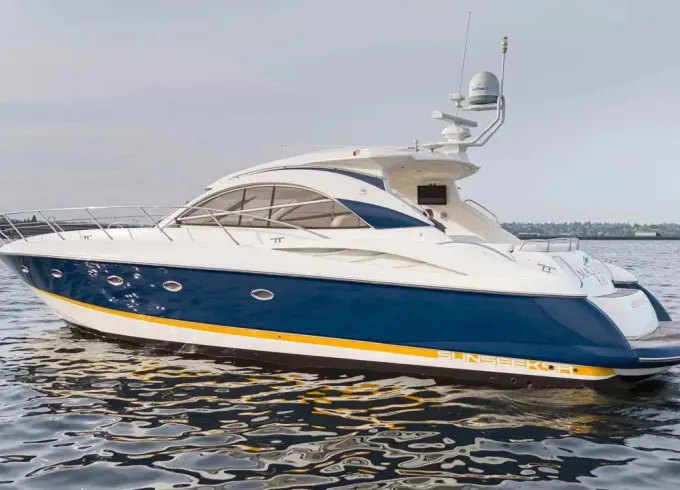 GALENE Luxury 55ft Sunseeker Yacht in Cabo Exclusive Experience Starlink WiFi