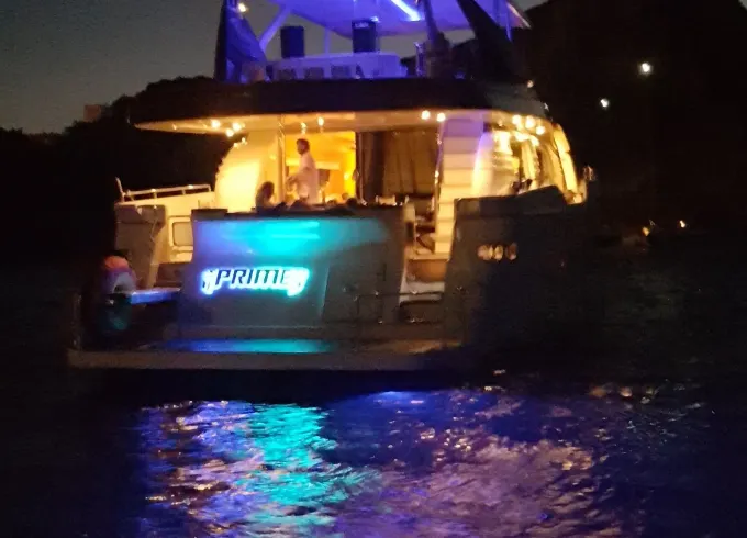 Charter Hybrid Motor Yacht Technema 93 Capri and Sardinia