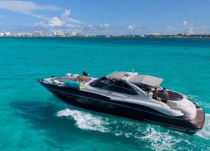 60ft Sunseeker Private Yacht Snorkel, FREE pick up transportation Hotel Marina
