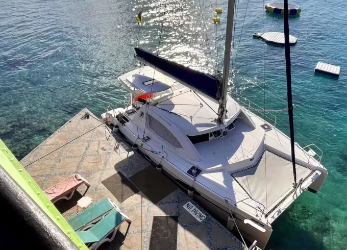 Sail away in Montego Bay! 39ft Leopard Catamaran