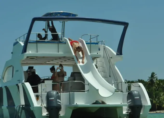 🏆🎉 PRIVATE YACHT Snorkeling , pool natural and wild beach.🏆🎉