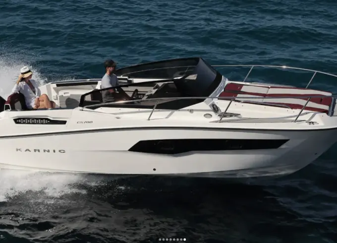 KARNIC 700 HT in San Antonio – Your Ideal Day Boat for Exploring Illes Balears