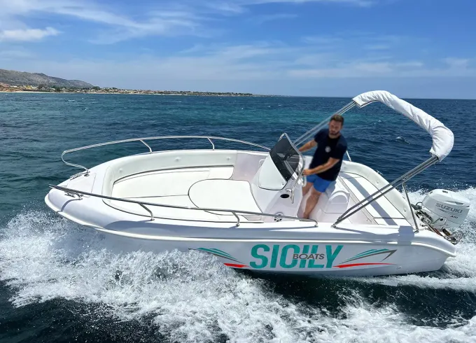 Vittoria - Boat without licence 19ft 40hp