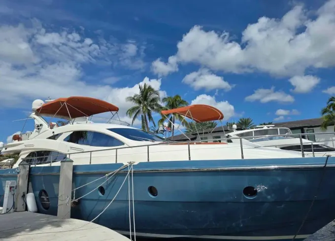 75ft Aicon Luxury Yacht Charter in Miami!