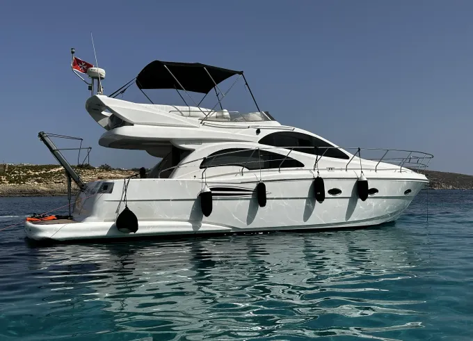 Astondoa 43 FlyBridge Yacht in St. Julian's fit up to 9 people