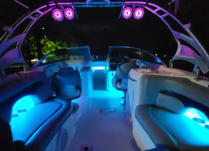 River Runner 🚤 | Chaparral 260SSI – Cruise, Relax & Enjoy!