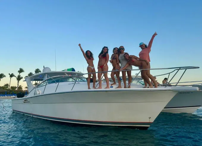 All Inclusive Luxury 40ft Riviera Yacht Adventure In Fajardo