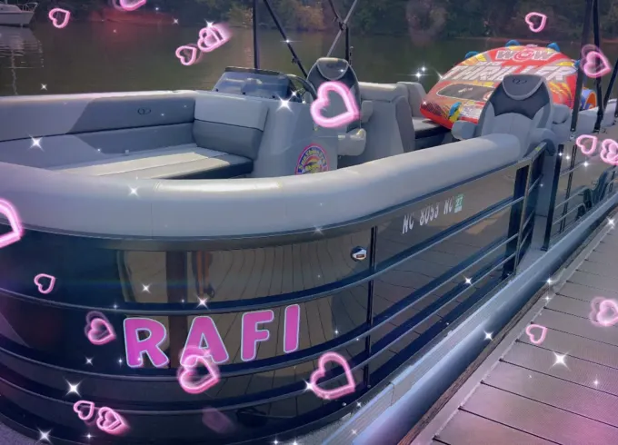** 🩵Rafi👨‍✈️ Ride the Waves: 2023 Veranda Vista View 22RC – 175HP Thrills!**
