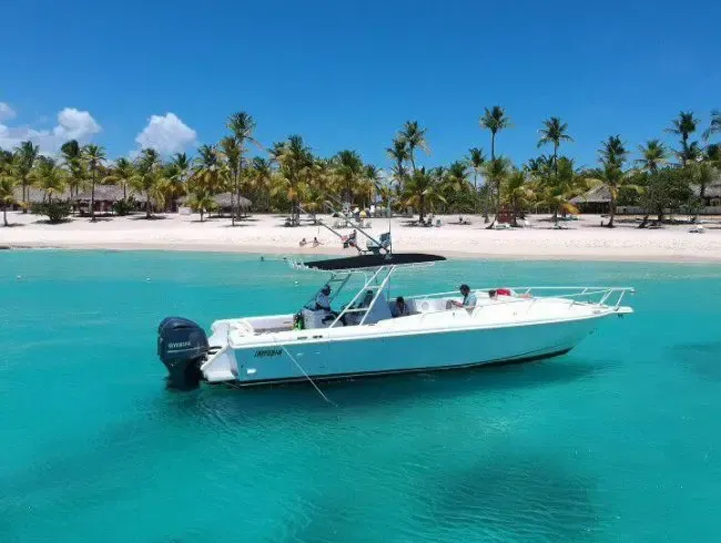36' Intrepid boat in Casa de Campo, La Romana