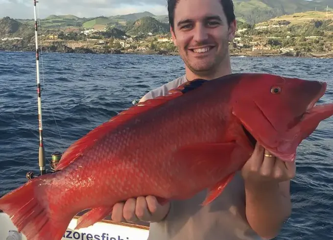 25' Rodman 747 PLUS Fishing Charter In Vila Franca Do Campo