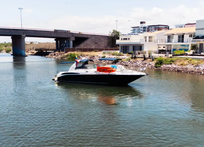 Private Yacht Sea Ray 42ft