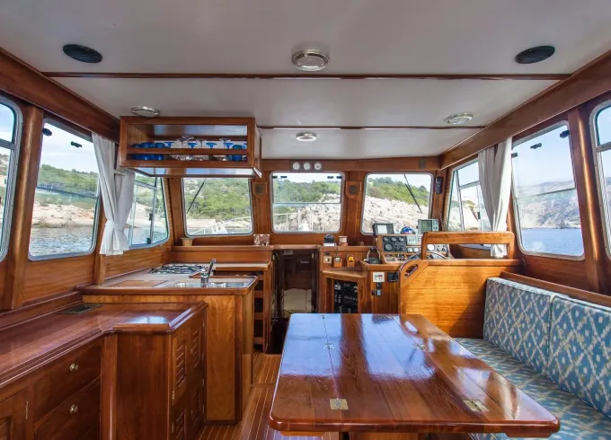 Charter 45' Charm & Charismatic Myabca Motor Yacht in Port d'Andratx, Spain
