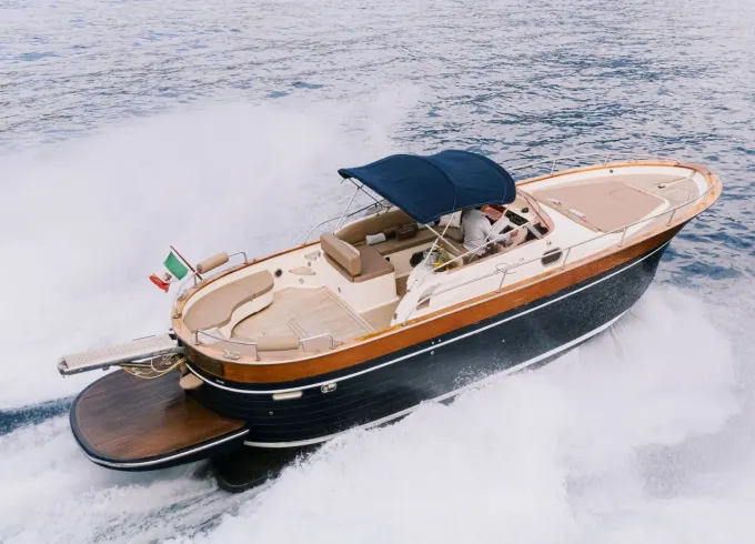 Incredible Apreamare 38ft in Conca dei Marini - Refit 2025