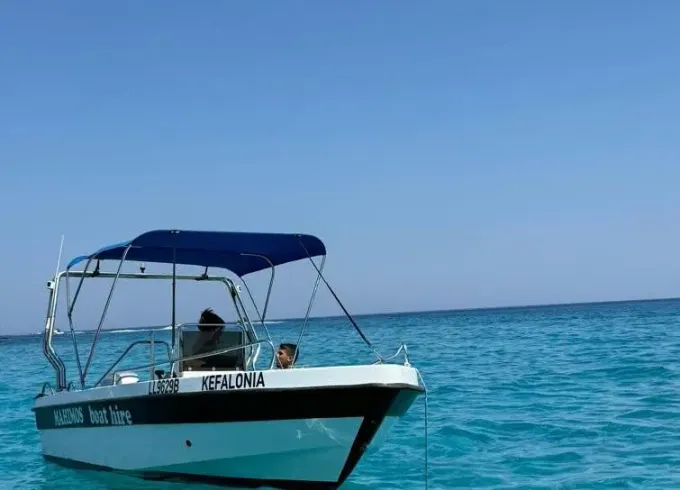 Hire This Kefalonia Boat For 5 Guests