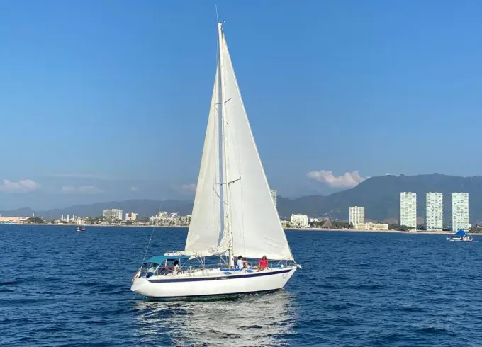 Classic Sailing 39ft Vessel for cruising with style at PV.
