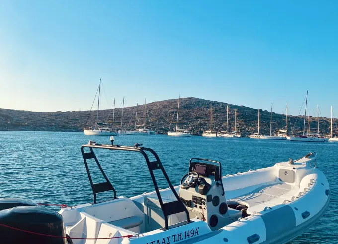 Fast 21' HNC RIB Tour In Heraklion