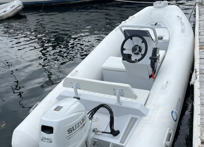 Griffin Yachts RIB GY 390 in Newport