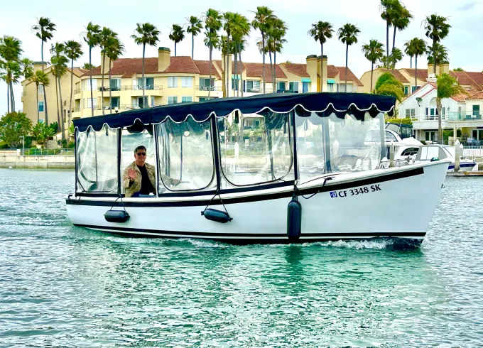 Luxury 12-Passenger Duffy Electric Boat