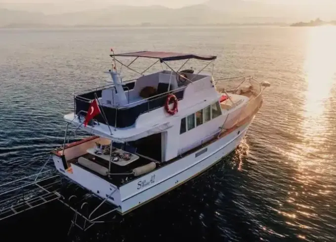 Unforgettable Sea Tours with a 14-Meter Trawler Motor Yacht Departing from Fethi