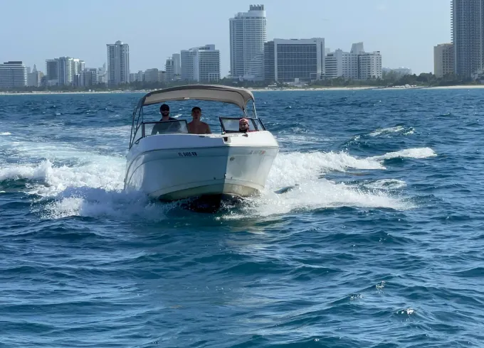 Explore South Florida with our Rinker Q3 Bowrider in Hollywood Beach FL