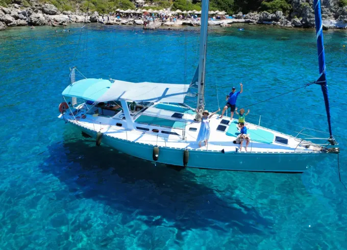 Private Full-Day Cruise in Rhodes with Lunch and Drinks