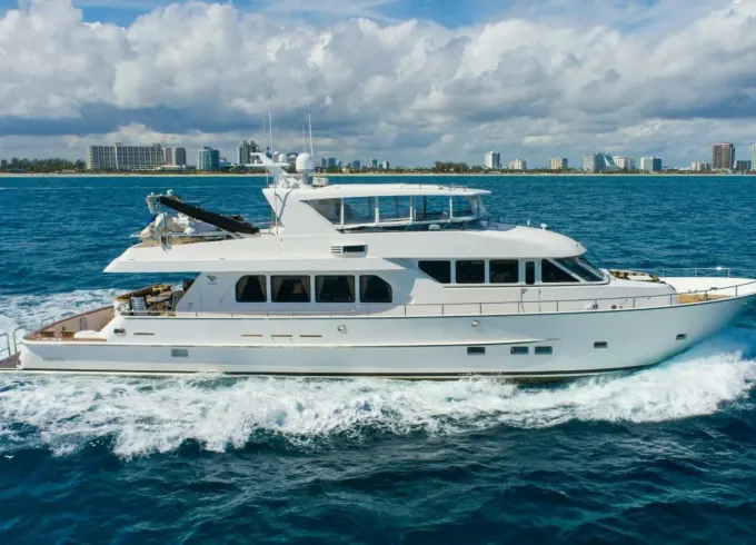 Let the 92ft Paragon yacht help you explore the Texas Gulf Coast