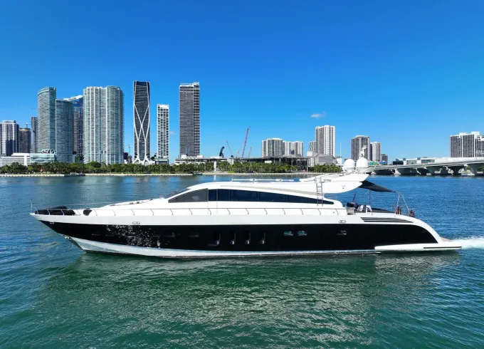 101' Leopard Sport w/ Inflatable Dock & Water Mat Serving Miami, Florida