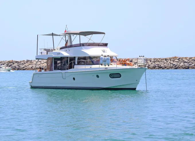 Explore Portimão on Beneteau ST48 Yacht for 12 People