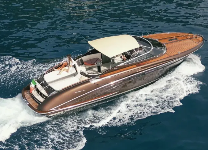 44'' Riva Rivarama Motor Yacht For Rent in Sorrento, Campania