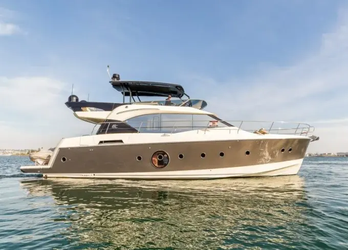 🛥️ 60ft Modern Luxury Monte Carlo MC6 Yacht – Elite Catalina Cruise