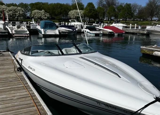 Private Tours on 27' Baja Boss Speedboat in Chicago with Captain Bob