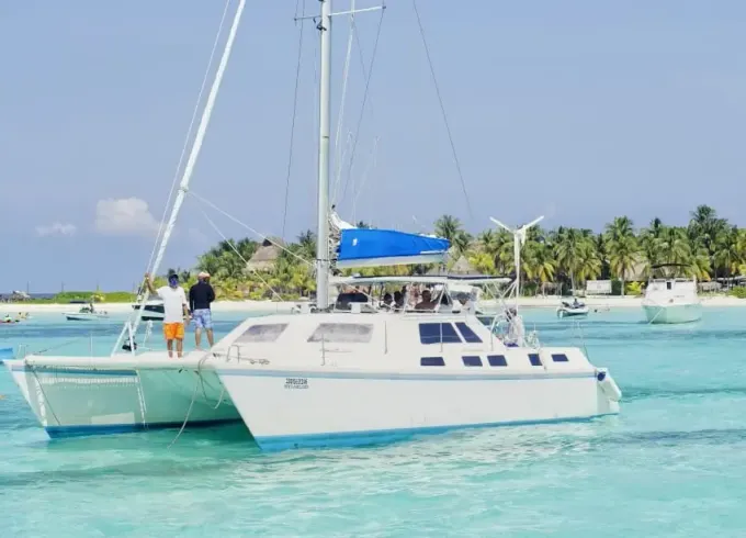 41ft Sailing Charters from Costa Mujeres, Cancun