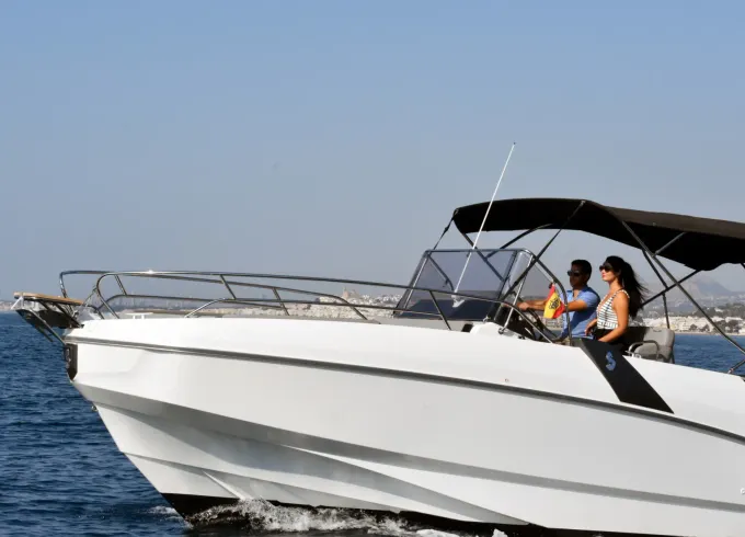 Beneteau Flyer 8.8 Boat rental in Altea