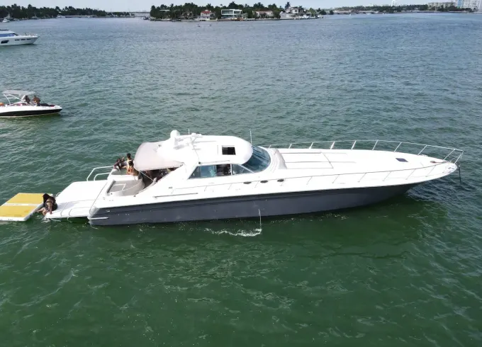 75' Mega yacht Jacuzzi Miami Beach, Florida!