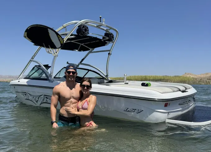 22ft Moomba Mobius LSV Surf Boat