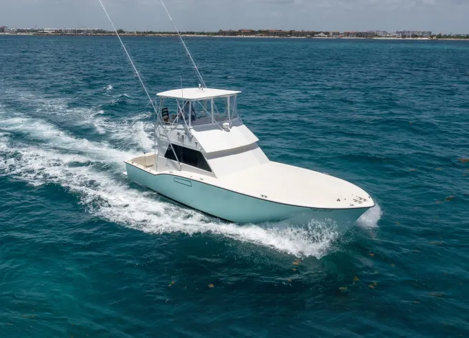 44ft Hatteras – Best Luxury Fishing Yacht in Cancun