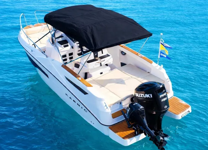 4-Hours Fidonisi Island Private Cruise aboard 21' Karnic Boat with Captain