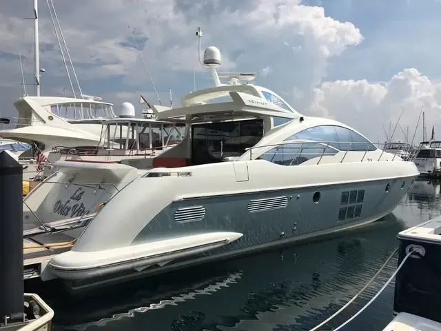 Captained Charter 62' Azimut Luxury Motor Yacht Rental in Chicago!