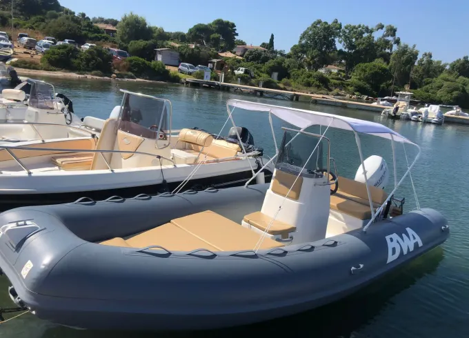 BWA California 550 40 hp 7 people