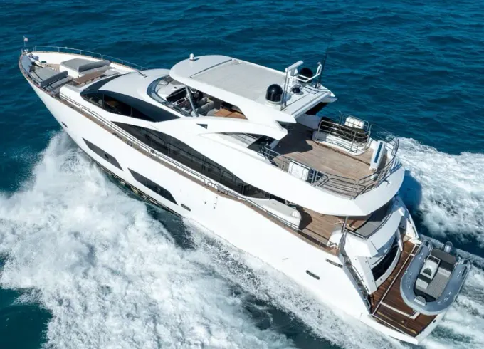 96ft Sunseeker — Miami’s Ultimate Luxury Yacht Experience